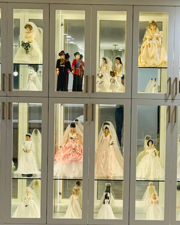 Every Doll in the Beautiful Brides Exhibition